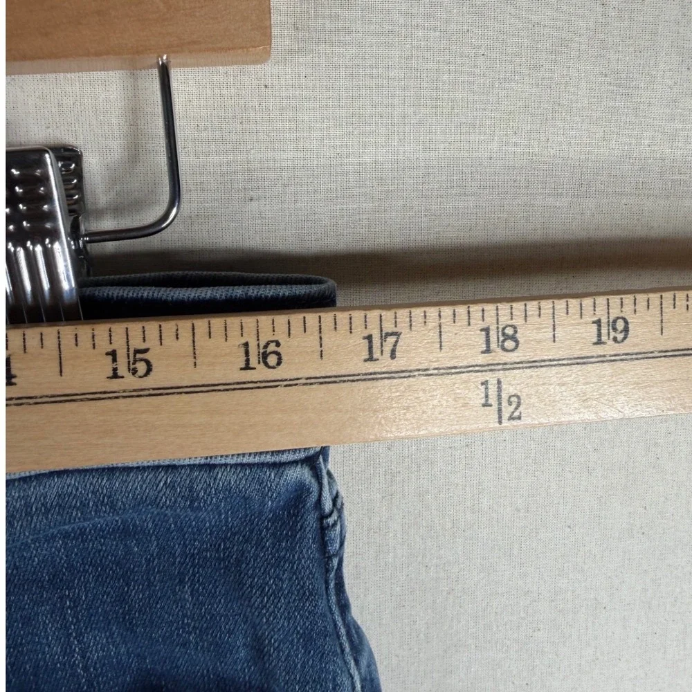 Gap Men's Straight Soft Wear Jeans size 33x30 Blue